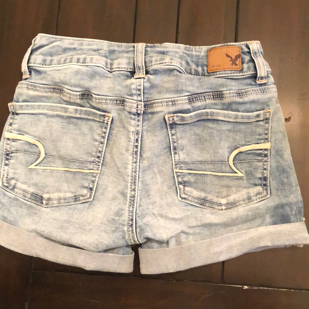 American Eagle Shorts - Picture 2 of 2